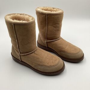 Acorn Women's Sheepskin Fur Lined Boots Brown Size‎ 6 Winter Casual